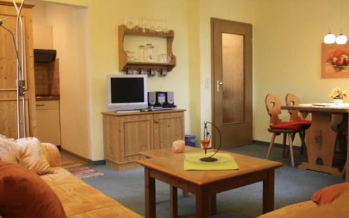 Wohnzimmer 1